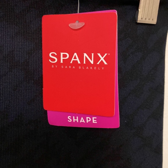 Spanx Navy Tread Seamless Camo Leggings, XLarge - Picture 5 of 11